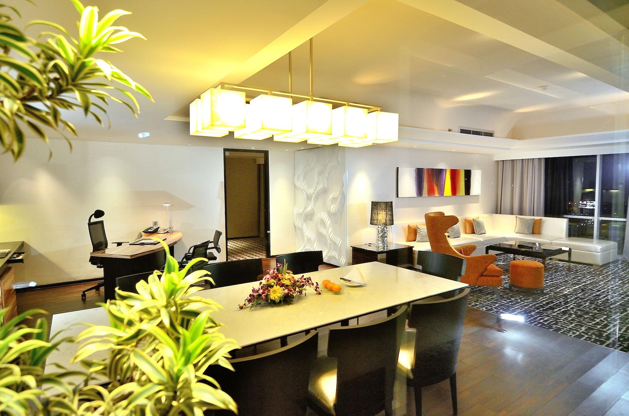 ทีเอส สวีท สุราบายา Hotel ภายนอก รูปภาพ