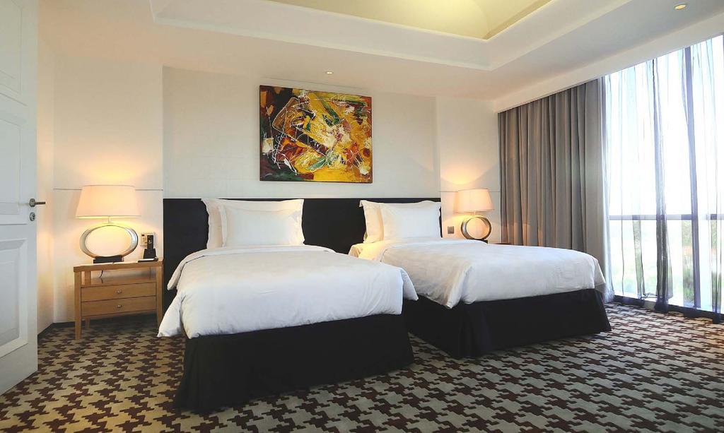 ทีเอส สวีท สุราบายา Hotel ภายนอก รูปภาพ